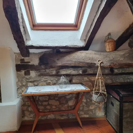 C08c01 Aticos Con Encanto Appartement Colindres