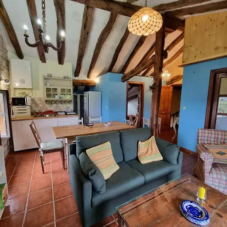 C08c01 Aticos Con Encanto Appartement