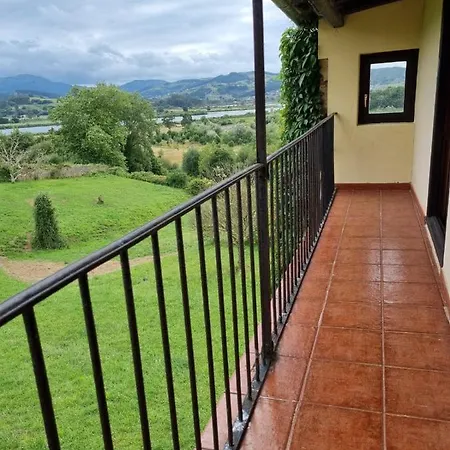 C08c01 Aticos Con Encanto * Colindres
